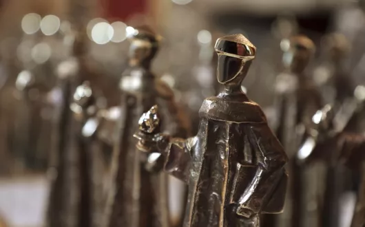 Plebiscyt edukacyjny 2024 statuetka