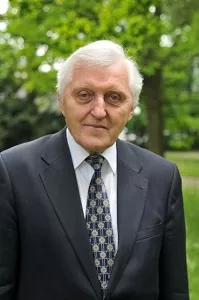 Marek Dziubiński