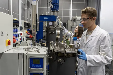 STUDIA II STOPNIA: INŻYNIERIA PROCESÓW PRZEMYSŁOWYCH